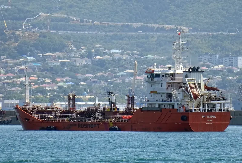 CL AQUARIUS Tanker IMO 9407225 photo 6