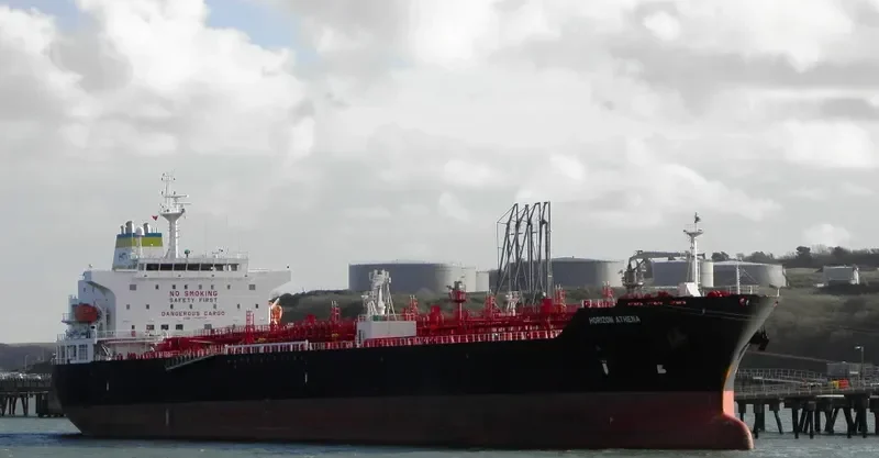 HORIZON ATHENA Tanker IMO 9407378 photo 3