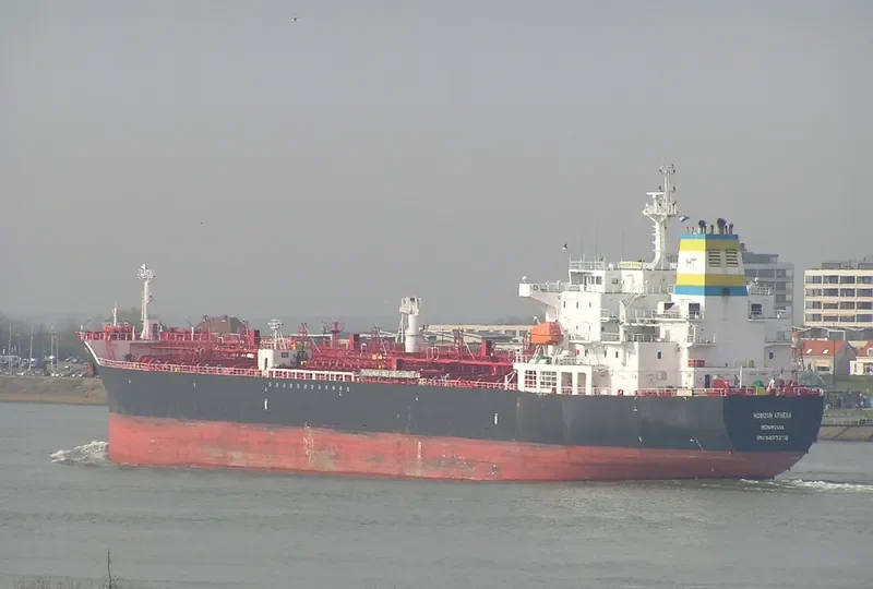 HORIZON ATHENA Tanker IMO 9407378 photo 9