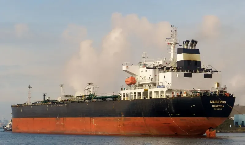 MAISTROS Tanker IMO 9407847 photo 7
