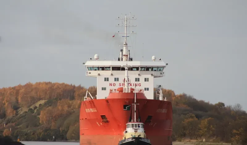 STEN FRIGG Tanker IMO 9407976 photo 3