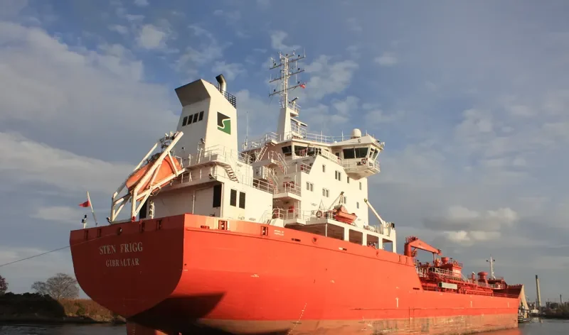 STEN FRIGG Tanker IMO 9407976 photo 4