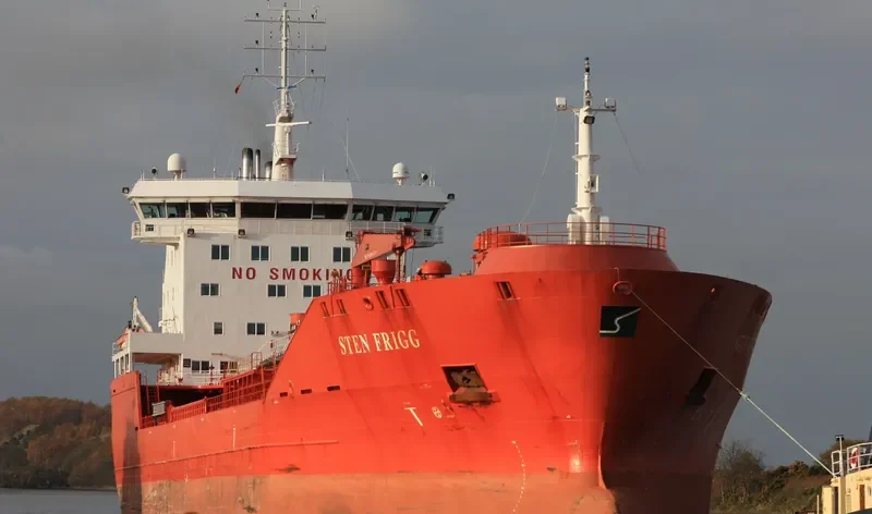STEN FRIGG Tanker IMO 9407976 photo 5