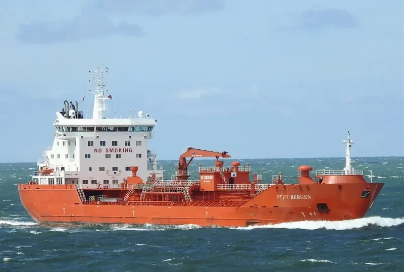 STEN BERGEN Tanker IMO 9407988 photo 8
