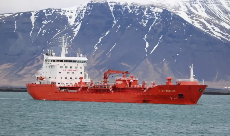 STEN BERGEN Tanker IMO 9407988 photo 10