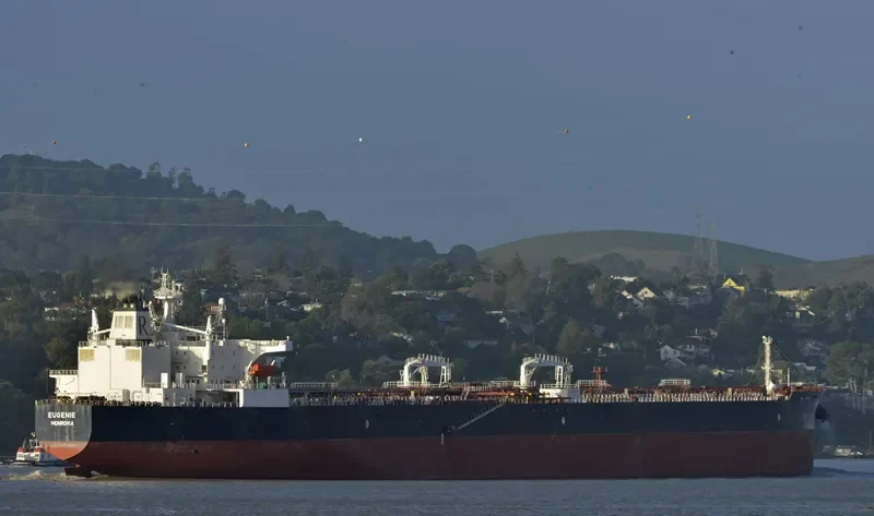 PELICAN STATE Tanker IMO 9408102 photo 7