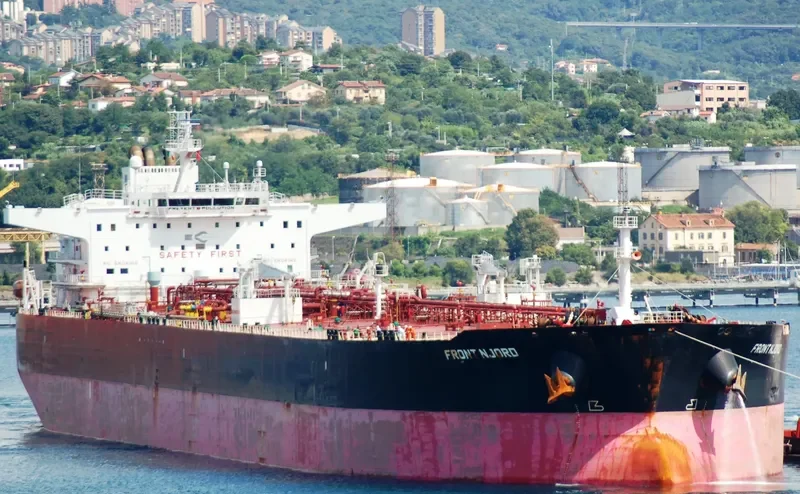 FRONT NJORD Tanker IMO 9408205 photo 10