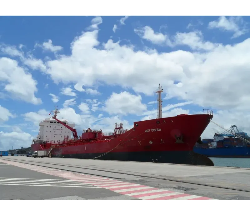 SG BAHARI Tanker IMO 9408360 photo 7
