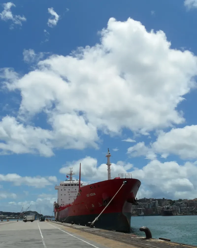 SG BAHARI Tanker IMO 9408360 photo 8
