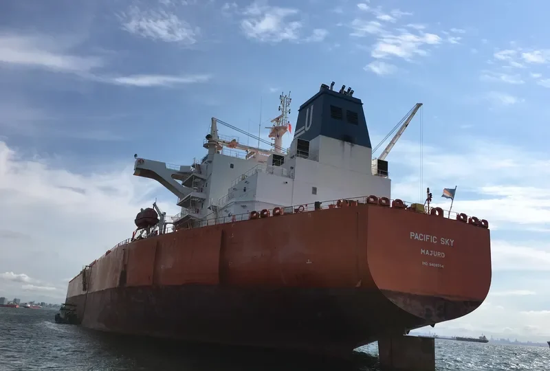 PACIFIC SKY Tanker IMO 9408554 photo 2