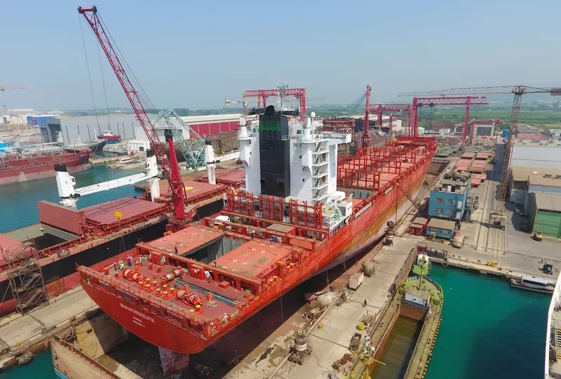 BOMAR RESOLUTE Container Ship IMO 9408774 photo 5