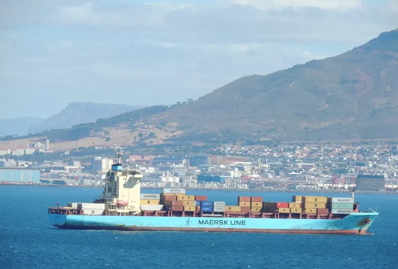 MAERSK VILNIUS Container Ship IMO 9408956 photo 2