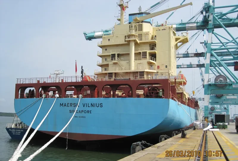 MAERSK VILNIUS Container Ship IMO 9408956 photo 6