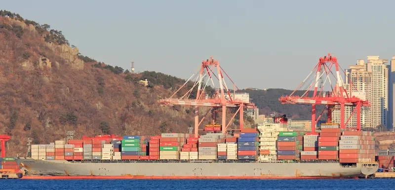 BALTIC WEST Container Ship IMO 9409041 photo 9