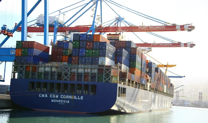 CMA CGM CORNEILLE Container Ship IMO 9409170 photo 3