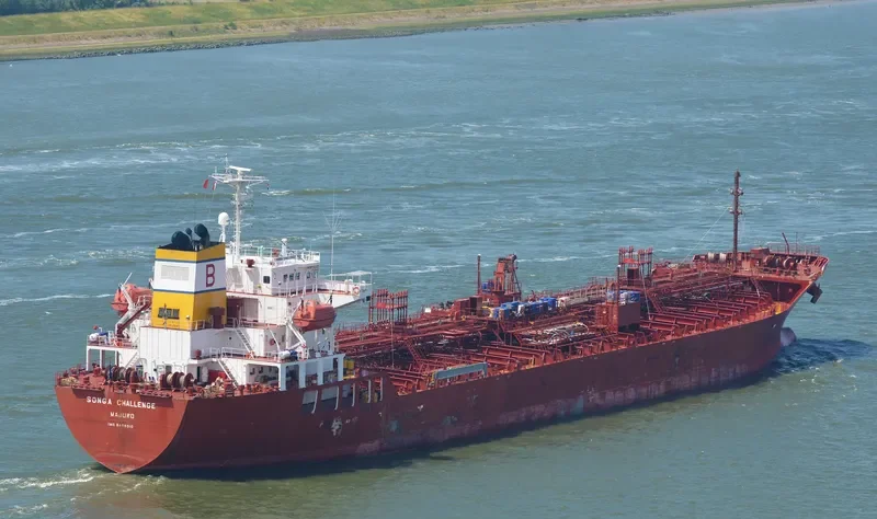 SONGA CHALLENGE Tanker IMO 9409510 photo 4
