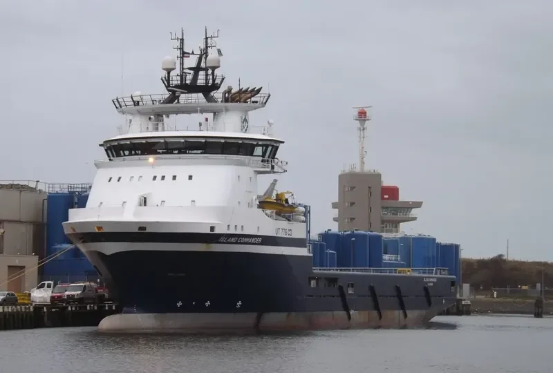 ISLAND COMMANDER Offshore Vessel IMO 9409663 photo 4