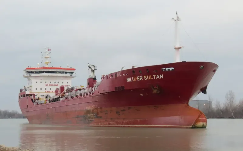 NILUFER SULTAN Tanker IMO 9410131 photo 7