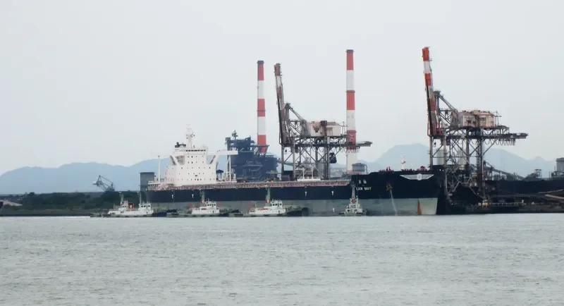 LAN MAY Bulk Carrier IMO 9410167 photo 10
