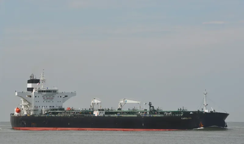 KAROLOS Tanker IMO 9410208 photo 6