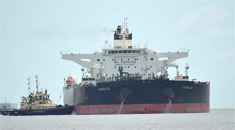 KAROLOS Tanker IMO 9410208 photo 8