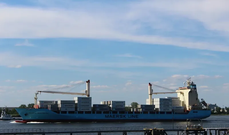 AS SUSANNA Container Ship IMO 9410296 photo 8