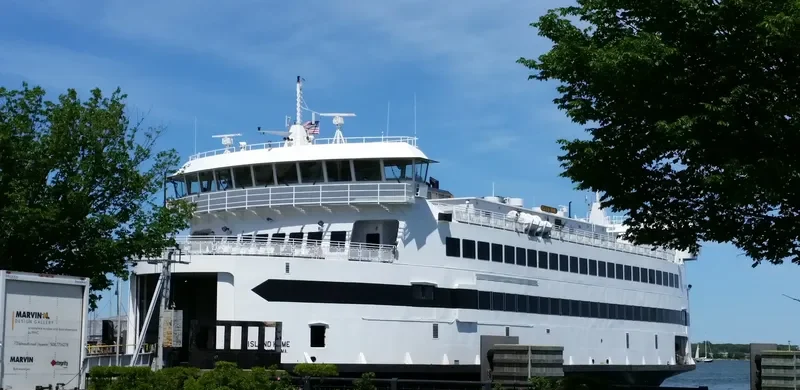 ISLAND HOME Ro-Ro IMO 9410478 photo 2