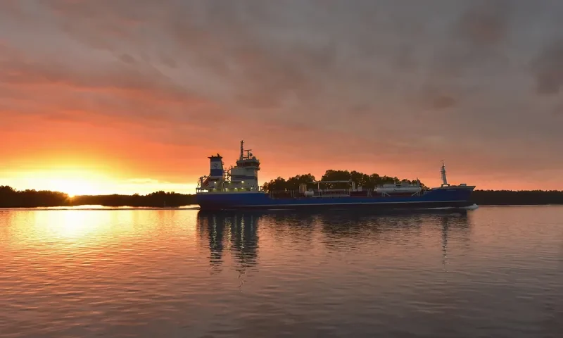 NIMBUS Tanker IMO 9410507 photo 9
