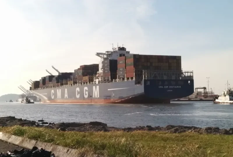CMA CGM CENTAURUS Container Ship IMO 9410777 photo 6