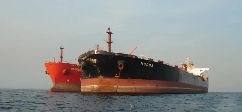 CELSIUS EVERETT Tanker IMO 9410870 photo 4
