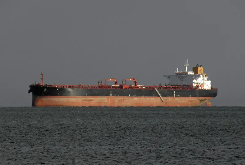 CELSIUS EVERETT Tanker IMO 9410870 photo 7