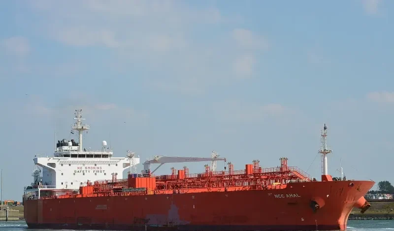 NCC AMAL Tanker IMO 9411317 photo 4