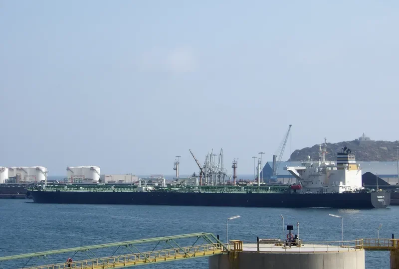 YANNIS P. Tanker IMO 9411343 photo 3
