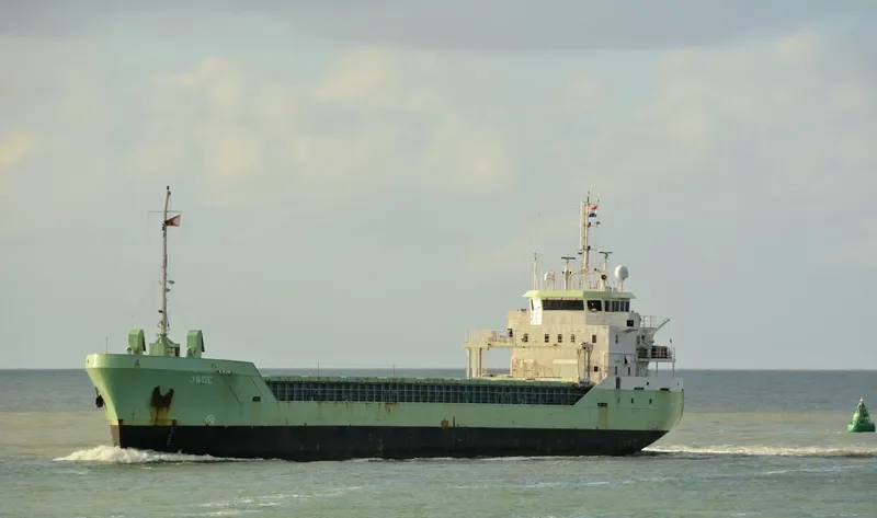 JADE Container Ship IMO 9411769 photo 2