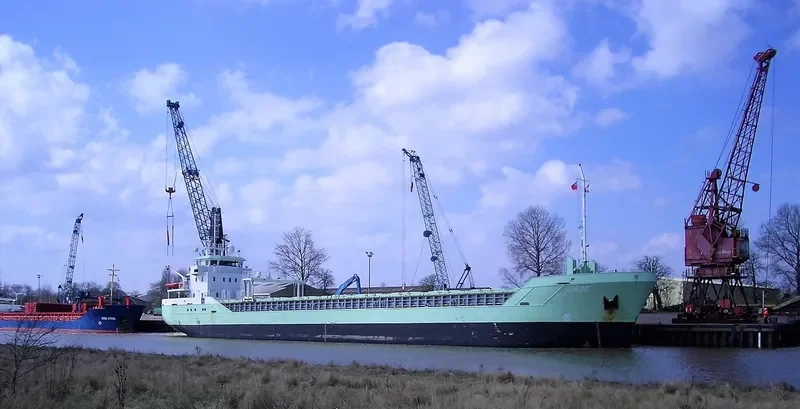 JADE Container Ship IMO 9411769 photo 8