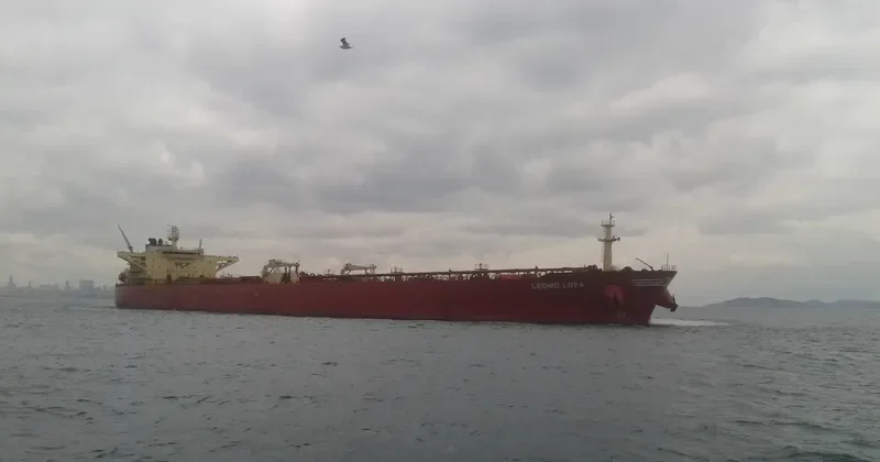 LEONID LOZA Tanker IMO 9412347 photo 3