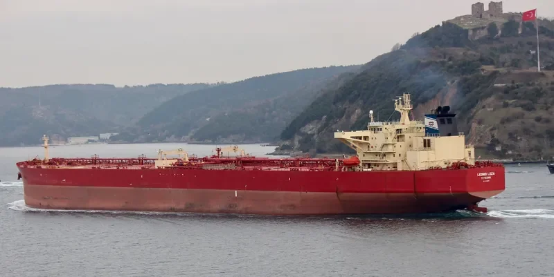 LEONID LOZA Tanker IMO 9412347 photo 4