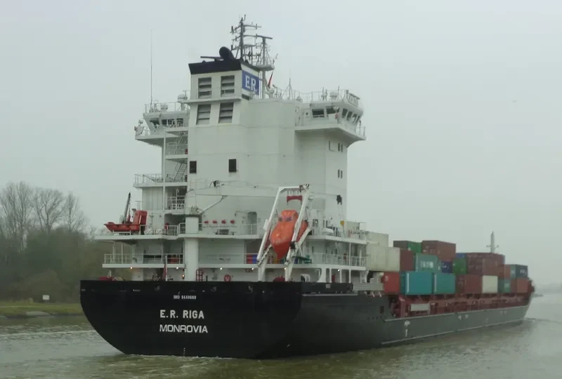 E.R.RIGA Container Ship IMO 9412490 photo 2
