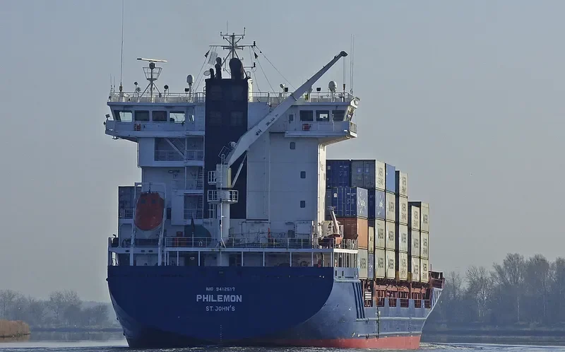 ARA AMSTERDAM Container Ship IMO 9412517 photo 8