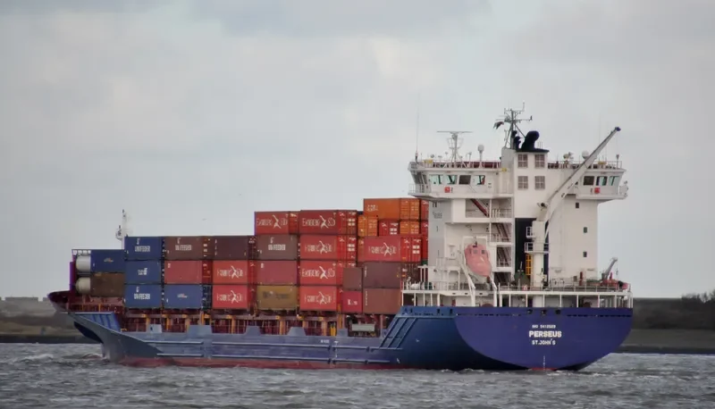 PERSEUS Container Ship IMO 9412529 photo 3