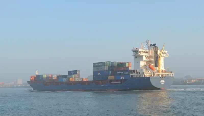 ELBSKY Container Ship IMO 9412531 photo 7