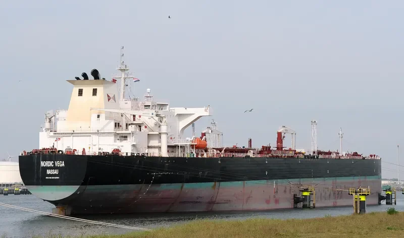 NORDIC VEGA Tanker IMO 9412581 photo 2