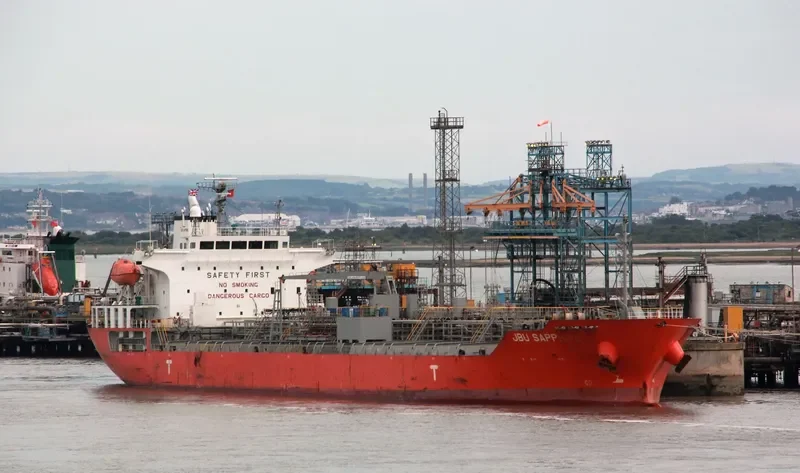 JBU SAPPHIRE Tanker IMO 9412725 photo 5