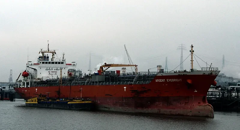 BOW COMPASS Tanker IMO 9412737 photo 10