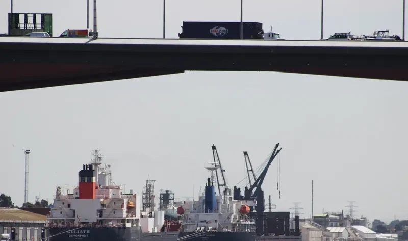 HTK LOTUS Bulk Carrier IMO 9412957 photo 3