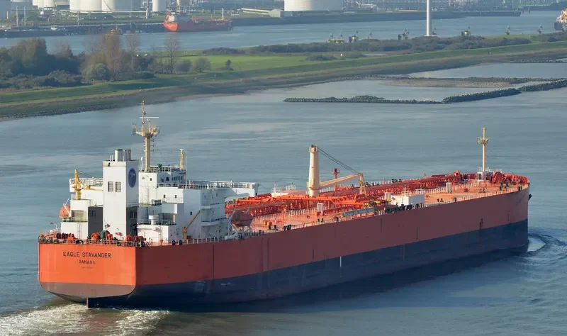 STAVANGER EAGLE Tanker IMO 9412995 photo 5