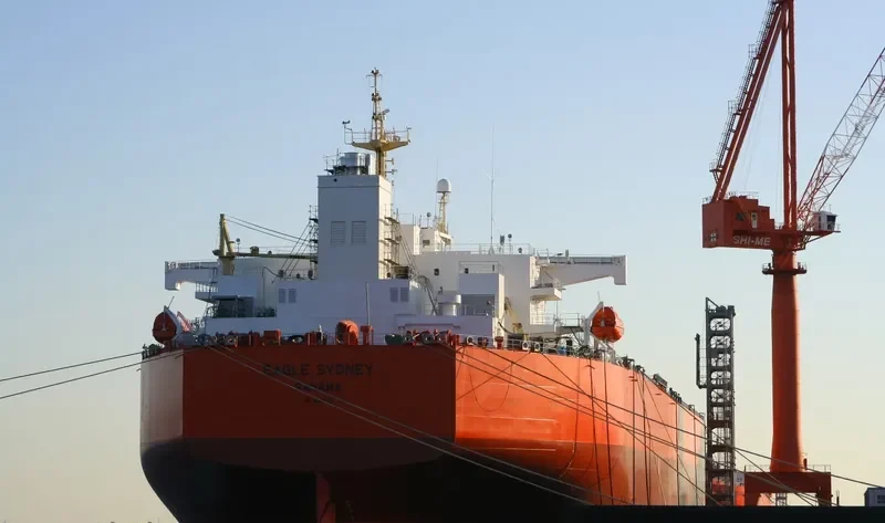 STAVANGER FALCON Tanker IMO 9413004 photo 8