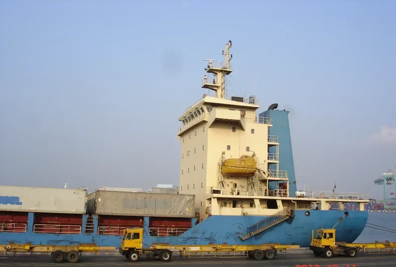 FAR EAST CHEER Container Ship IMO 9413509 photo 5
