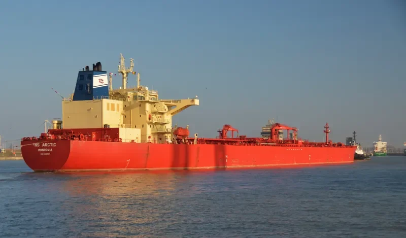 NS ARCTIC Tanker IMO 9413547 photo 3