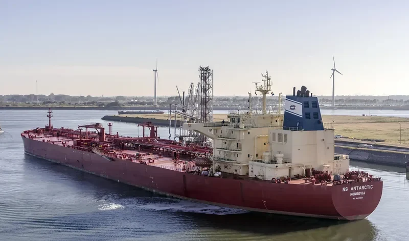 NS ANTARCTIC Tanker IMO 9413559 photo 2